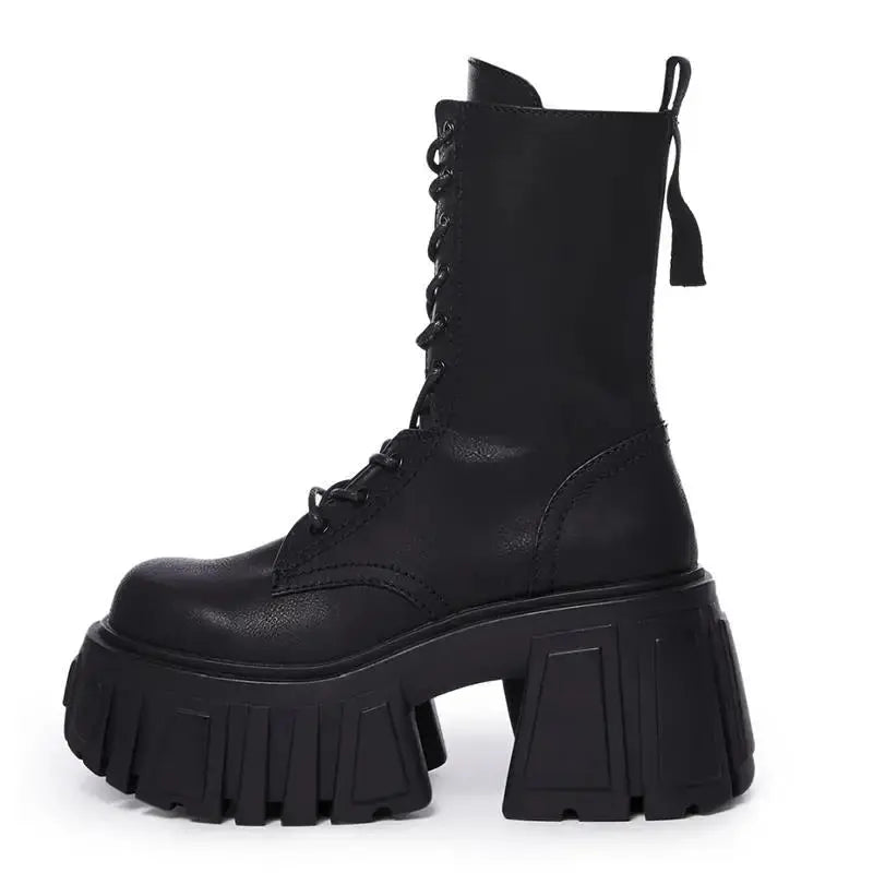 Bota Estilo Militar Preta Com Plataforma | Marminna Fashion